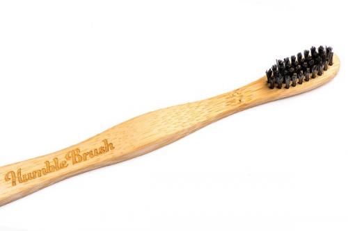 Humble Brush Soft Diş Fırçası Siyah